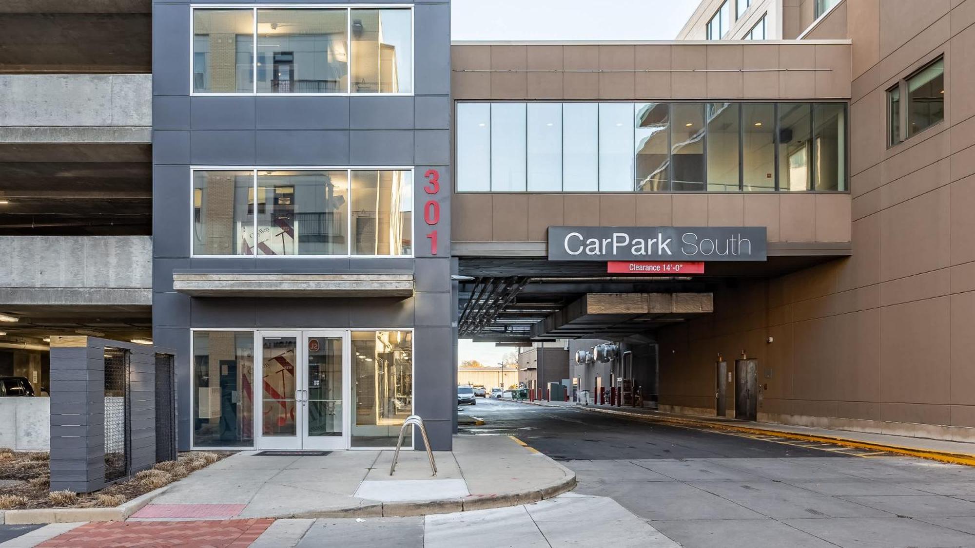 Free Parking Gym & Pool Downtown At Cityway Indianapolis Bagian luar foto